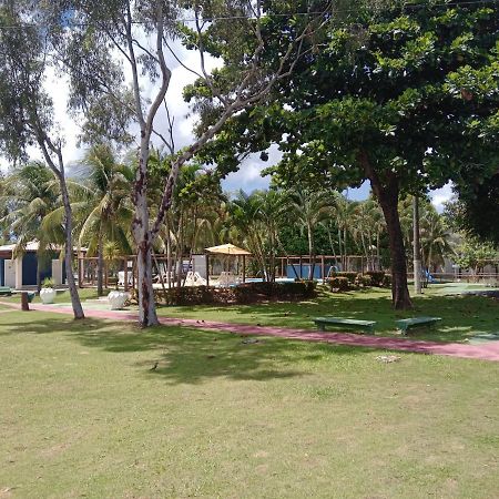 Apts E Suites Em Stella Maris السلفادور المظهر الخارجي الصورة
