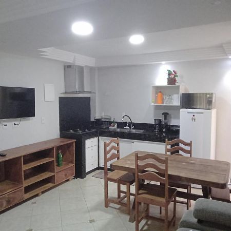 Apts E Suites Em Stella Maris السلفادور المظهر الخارجي الصورة