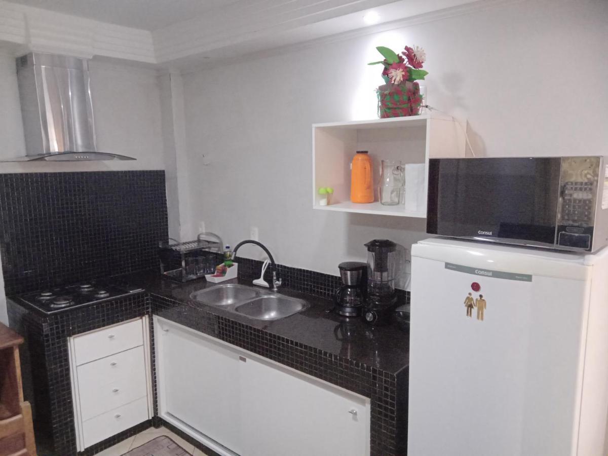 Apts E Suites Em Stella Maris السلفادور المظهر الخارجي الصورة
